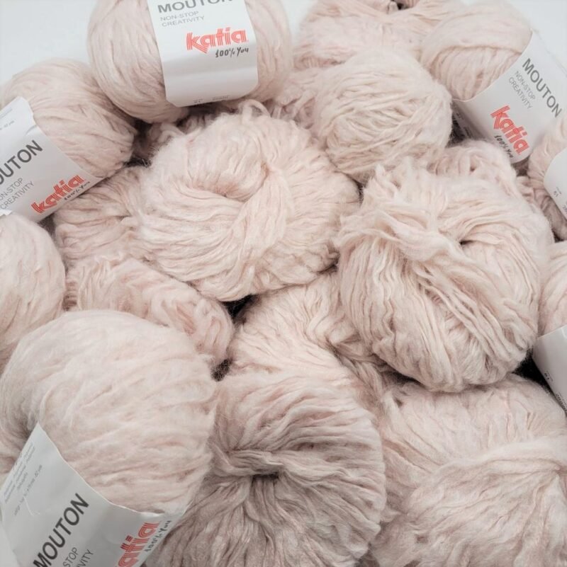 pink-mohair-threads-for-knitting