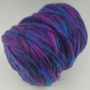 merino-half-wool-siulai-reels-violets-knitting