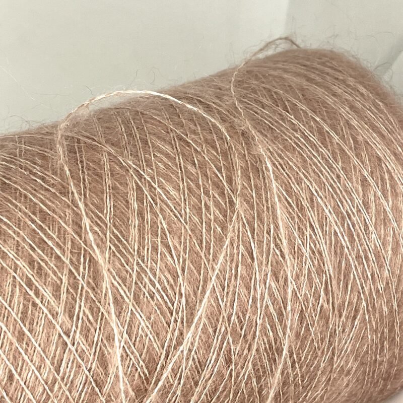 30% Šilkas, 70% KID Mohera (Ritė 200g) - Image 3