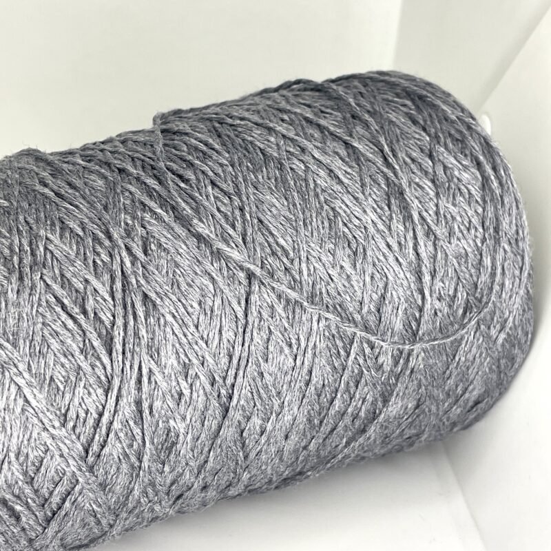 30% Šilkas, 70% Merino vilna (Ritė 300g) - Image 3