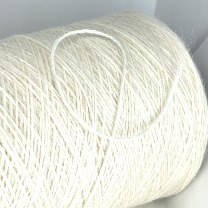 30% Alpaka, 70% Merino vilna (Ritė 400g) - Image 2