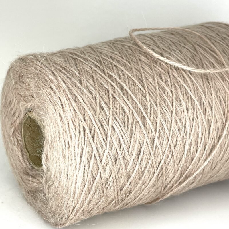 30% Alpaka, 70% Merino vilna (Ritė 400g)