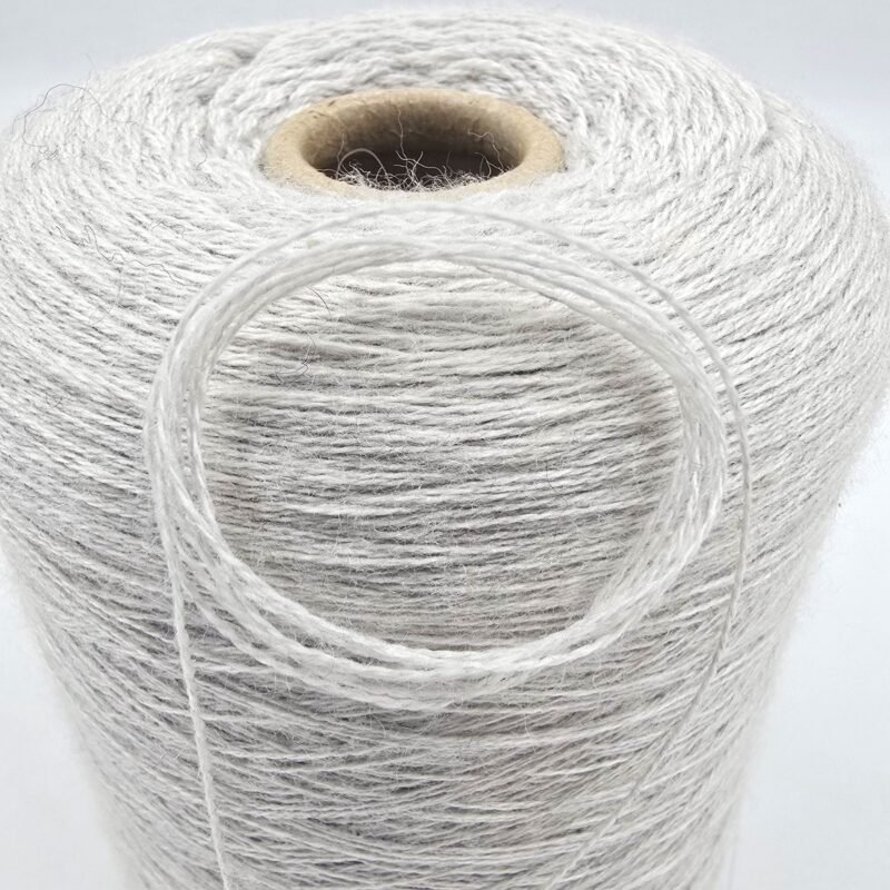 100% Merino vilna VICTORIA (Ritė 720g) - Image 3