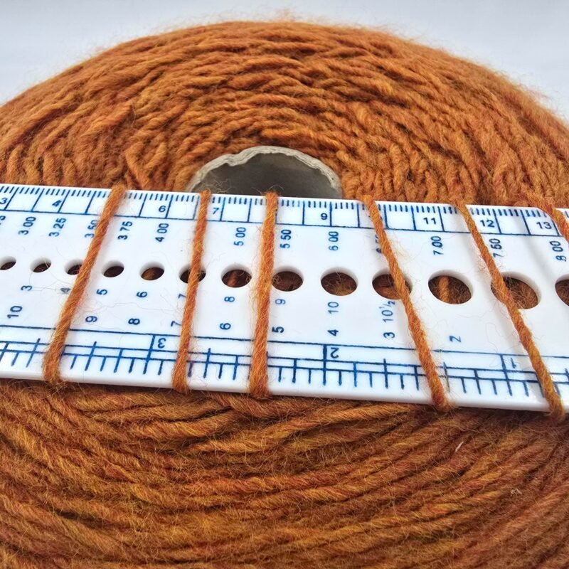 10% Alpaka, 30% Merino vilna, 42% Akrilas, 18% Poliamidas (Ritė 560g) - Image 3
