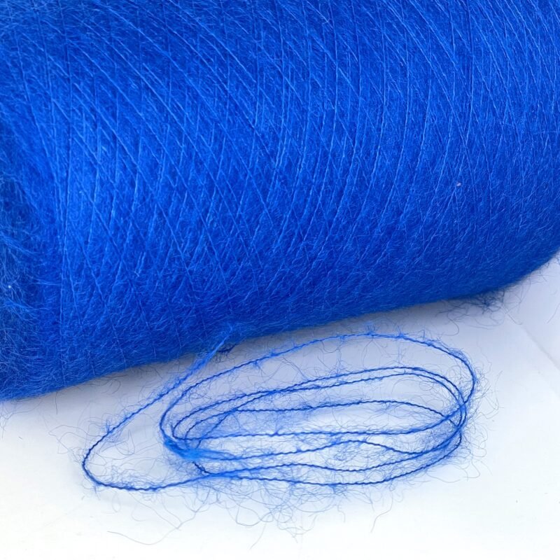 50% Super Kid Mohera, 20% Merino Vilna, 30% Poliamidas - Image 2