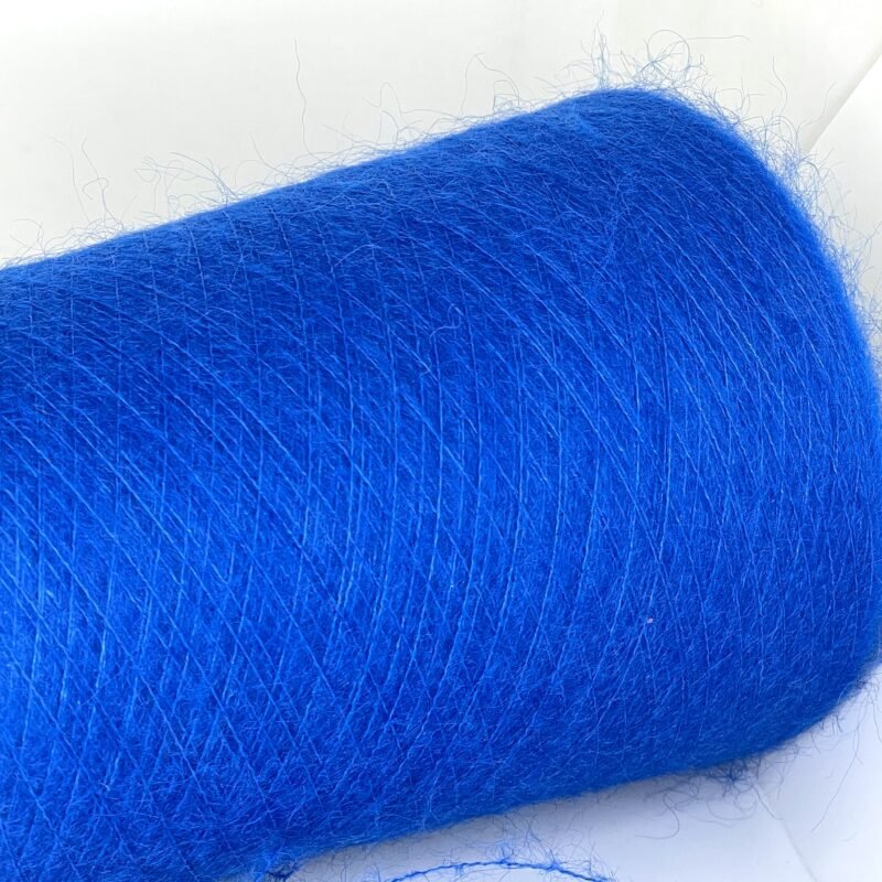 50% Super Kid Mohera, 20% Merino Vilna, 30% Poliamidas - Image 4