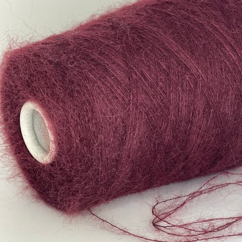70% Super Kid Mohera, 5% Merino Vilna, 25% Poliamidas - Image 2