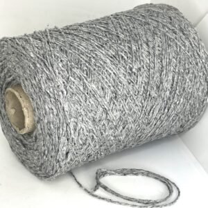 20% Šilkas, 5% Angora, 60% Merino vilna, 15% Poliamidas