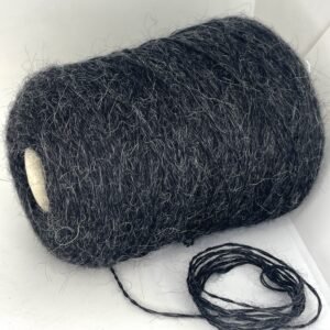tamsiai-pilka-alpaka-su-merino-vilna-siulai-ritese