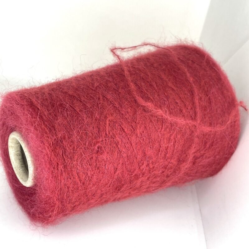 30% Alpaka, 30% Nailonas, 40% Akrilas