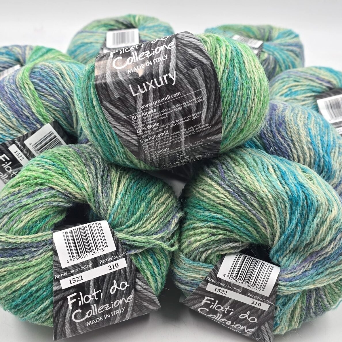 70% Alpaka, 22% Vilna, 5% Poliamidas, 3% Linas