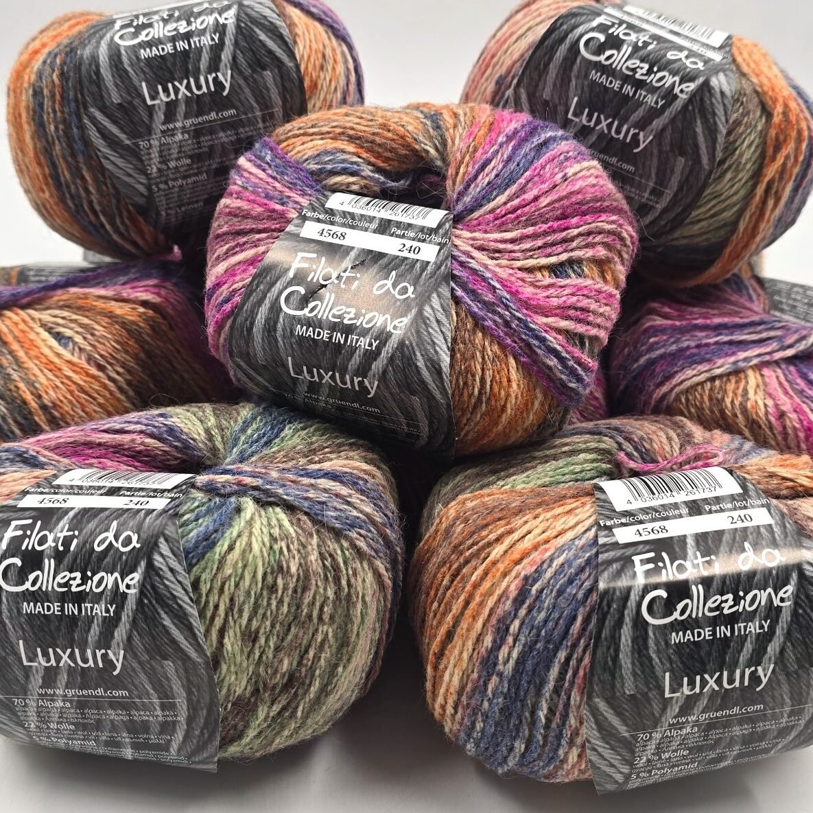 70% Alpaka, 22% Vilna, 5% Poliamidas, 3% Linas