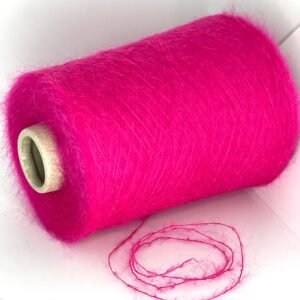 35% Kid Mohera, 5% Vilna, 40% Poliamidas, 20% Akrilas TIMOTEO