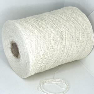 15% Angora, 20% Merino Vilna, 65% Viskozė AGORA