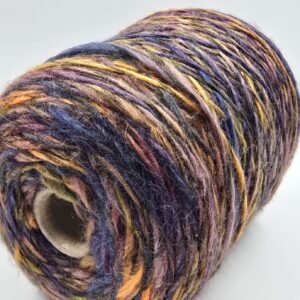 10% Alpaka, 40% Vilna, 25% Tencelis, 25% Akrilas