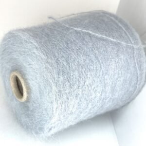 30% Alpaka, 40% Akrilas, 30% Poliamidas CATERINA