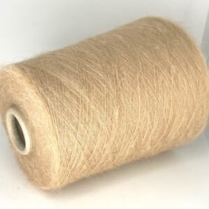 30% Alpaka, 28% Akrilas, 42% Poliamidas FUTURO