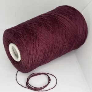 15% Šilkas, 30% Kupranugario Vilna, 55% Merino Vilna ATACAMA