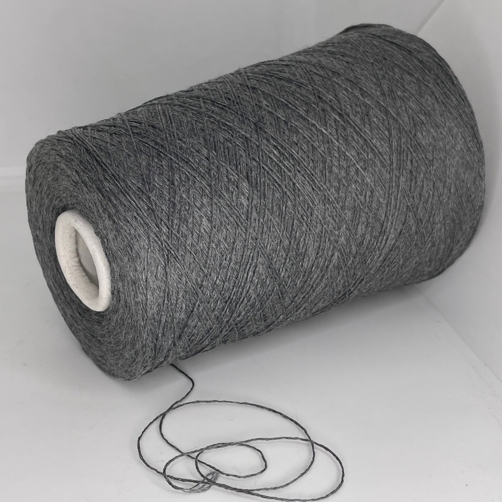 30% Šilkas, 70% Merino Vilna MARCOPOLO