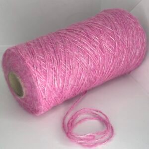 5% Merino Vilna, 24% Poliamidas, 35% Akrilas, 36% Poliesteris SELENE