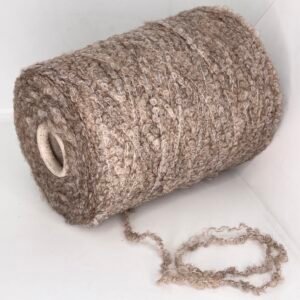 20% Baby Alpaka, 30% Merino Vilna, 20% Poliamidas, 30% Akrilas MALAGA